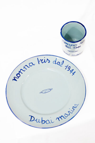 Piatto Tavola e bicchiere Decorazione Logo in Ceramica Dipinta a mano